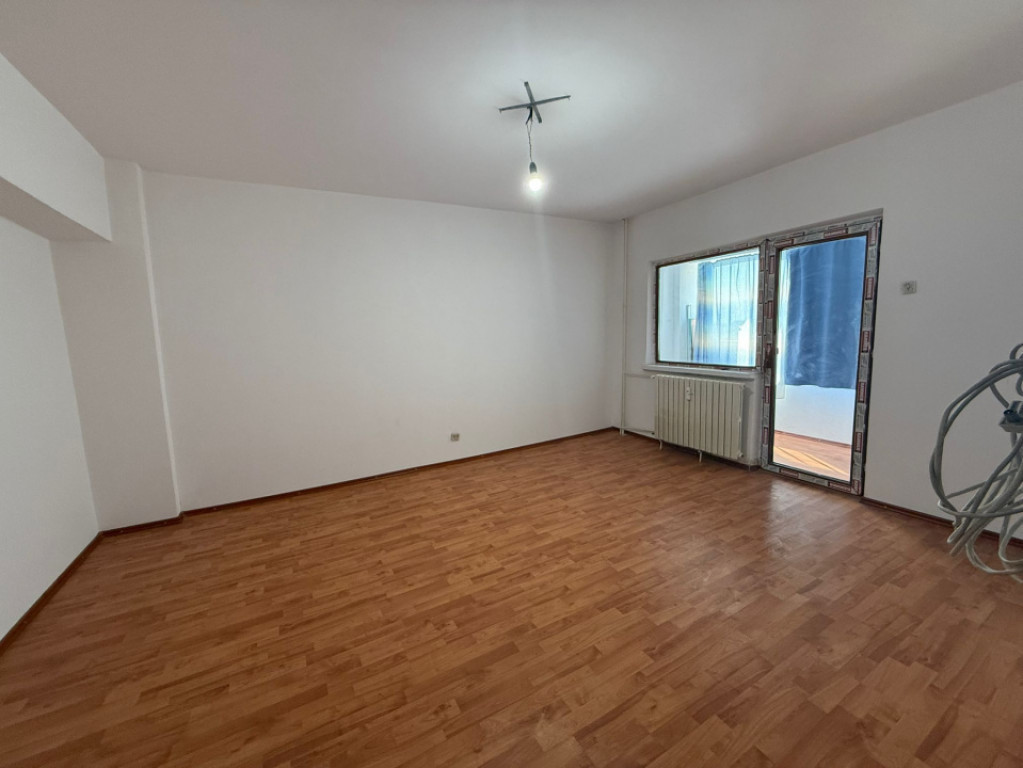 Apartament 2 camere, 48 mp, zona Rovine