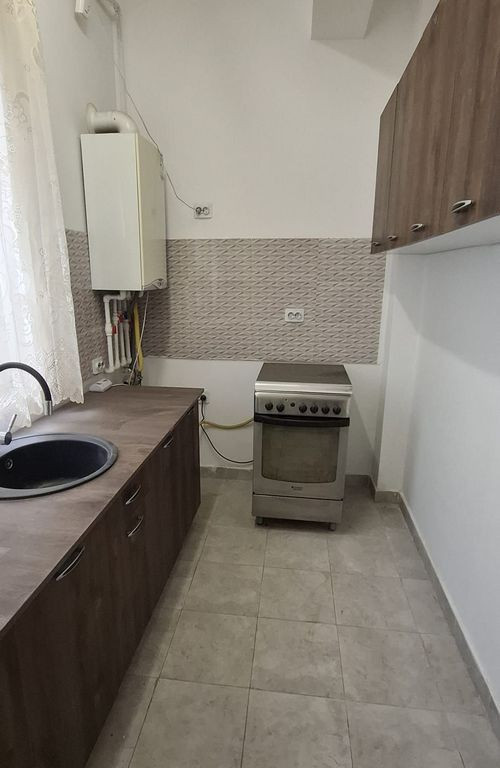 GARSONIERA BERCENI, METALURGIEI 2019/CENTRALA