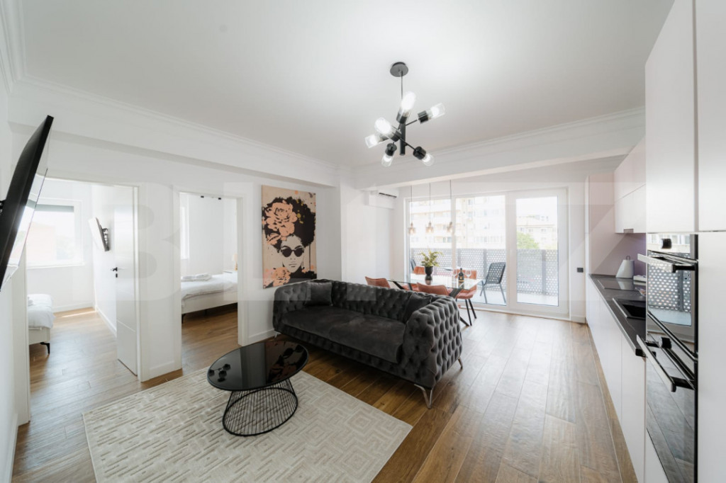 Apartament cu 3 camere, Modern/Lux, cartier Luceafarul