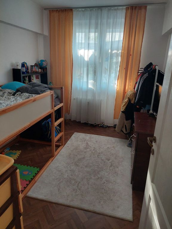 Apartament 3 camere decomandat Soseaua Giurgiului