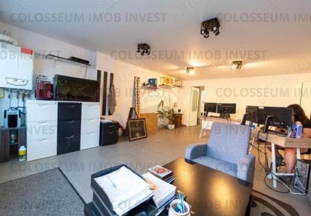 Apartament 2 camere, semidecomandat - zona Bartolomeu