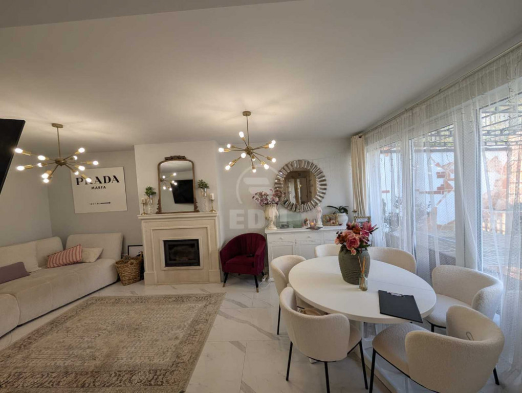 Casă tip duplex de inchiriat, situată în Florești, zona Teilor