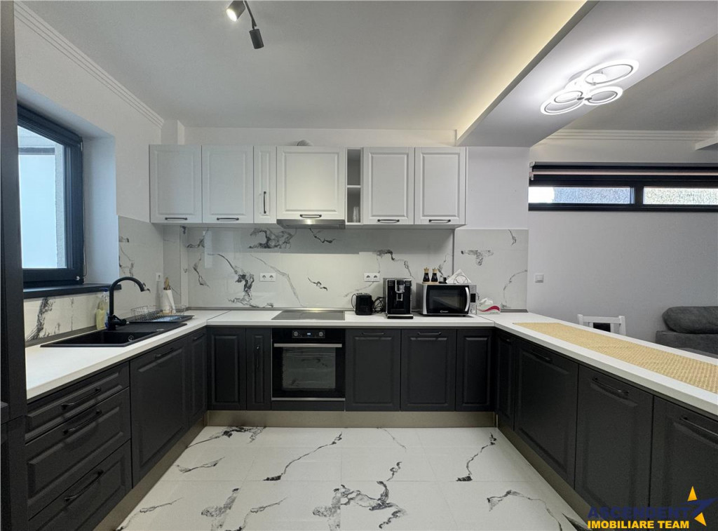 Rezidential LUX,regim vila,mobilat, accesorizat,parcare subt