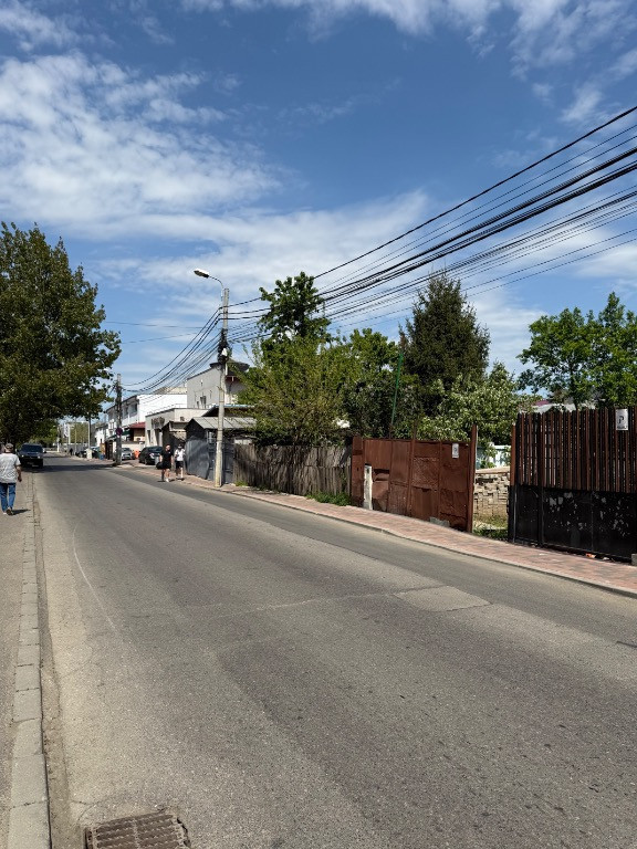 Blvd. Theodor Pallady, casa bătrânească cu teren! Poziție top!