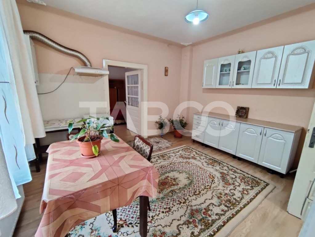 Casa de inchiriat cu 2 camere 50 mpu in zona Turnisor Sibiu