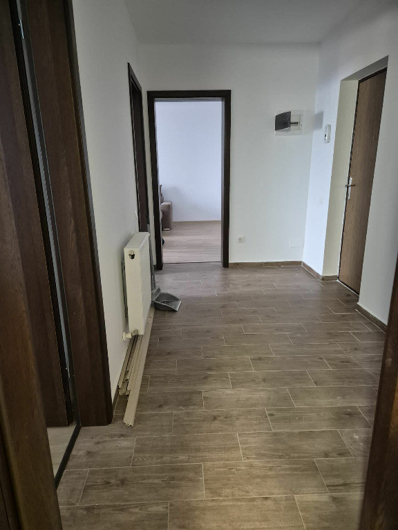 Apartament de 2 camere zona GHIMBAV,