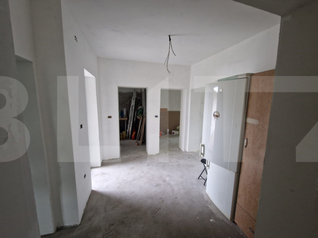 Casă semifinisată situată central în municipiul Dorohoi