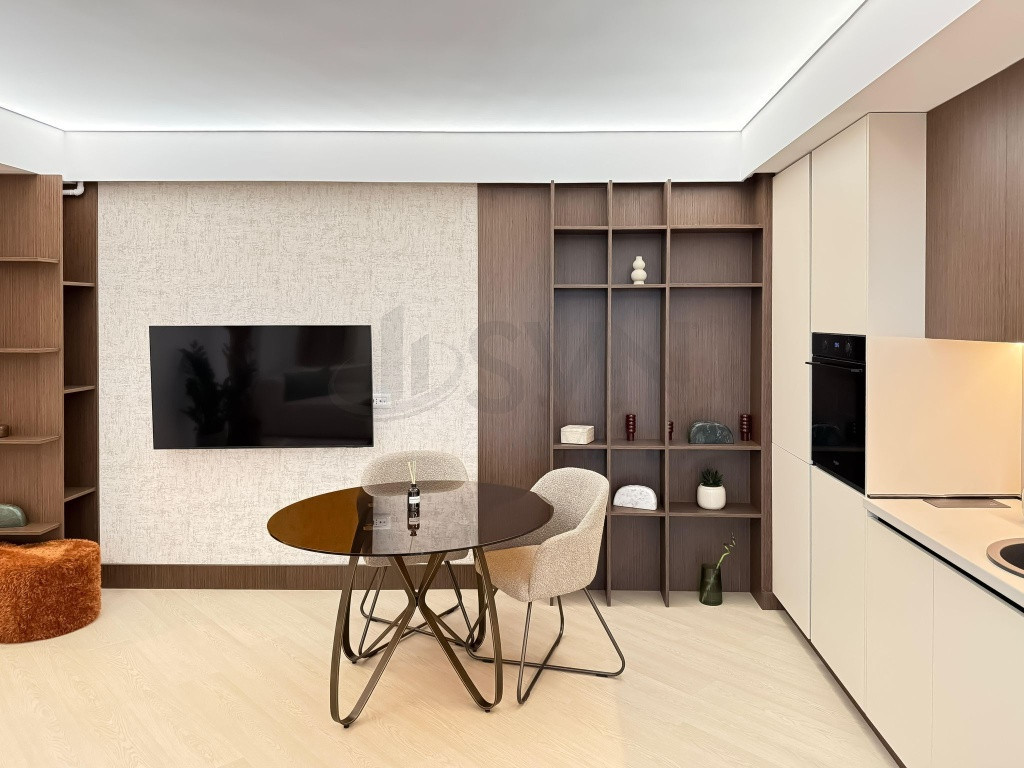 Apartament 3 camere I Parcare inclusa I Prima I Cortina N...