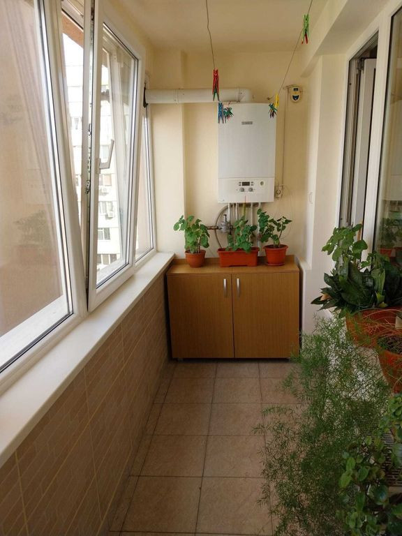 3 camere de închiriat in complex, Lacul Tei,Barbu Vacarescu
