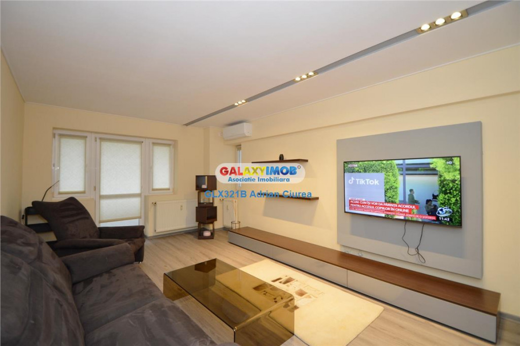 Bulevardul Unirii | Nerva Traian | 2 Camere | 3 Balcoane