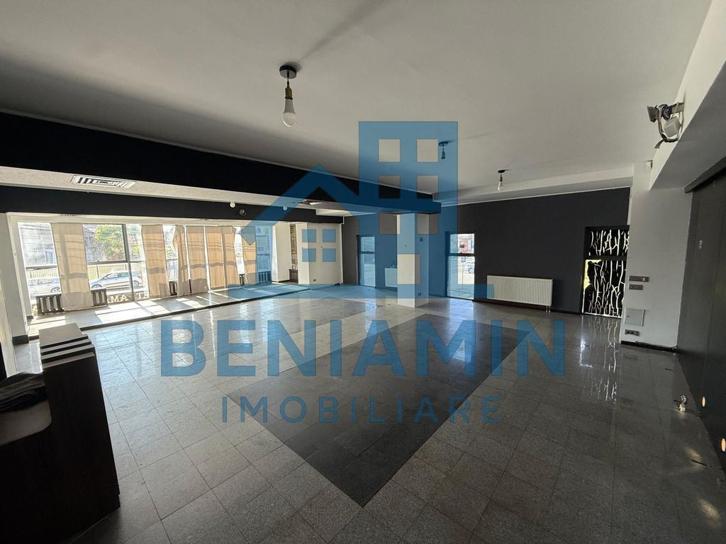 Ultracentral 127mp open space amenajat disponibil imediat...