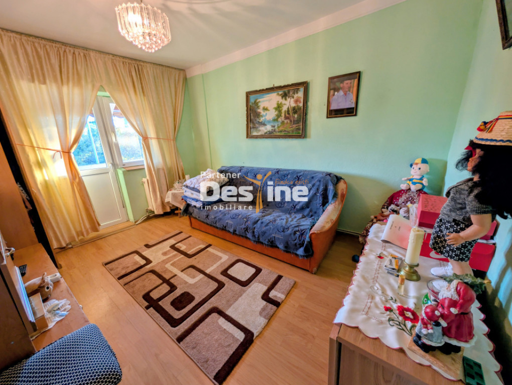 Oportunitate! Apartament 3 camere decomandat - etaj2 70.74mp