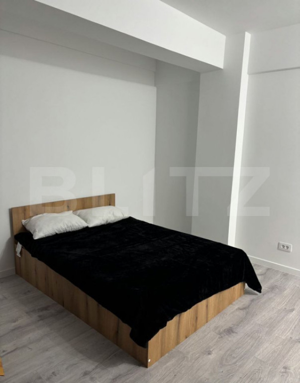 Apartament 1 camera, 43 mp, zona Manta Rosie