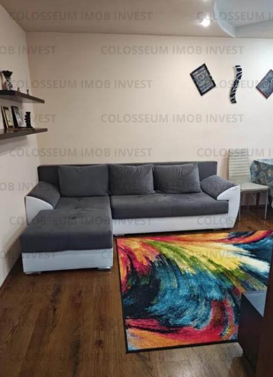 Apartament 3 camere, decomandat - zona Noua