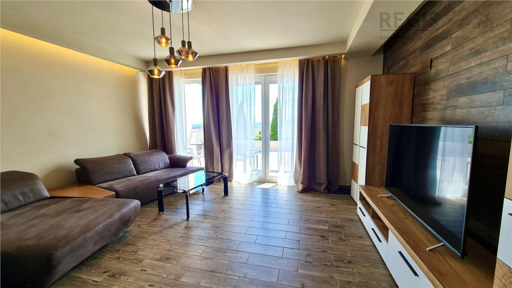 Apartament 3 Camere tip Penthouse | Parcare | Urban, Coresi