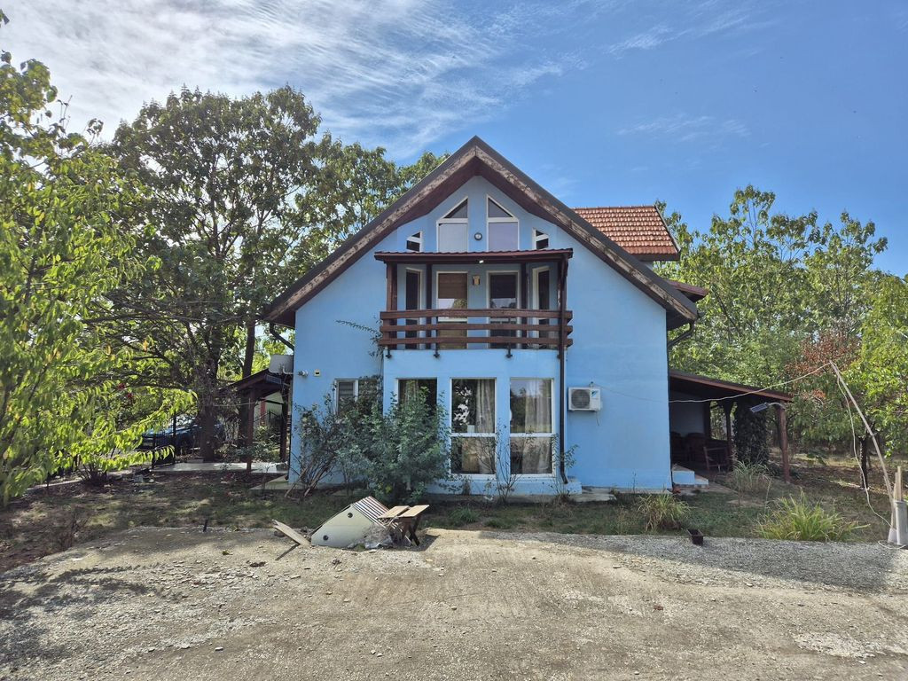 Casa P+1 din lemn - Mihailesti