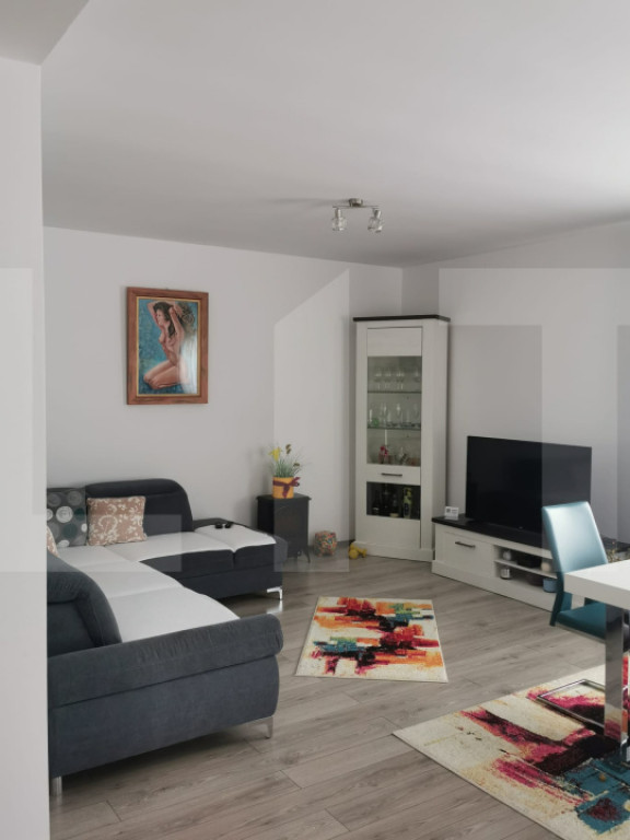 Casă modernă şi spațioasă 162 mp - teren 500 mp – Cur