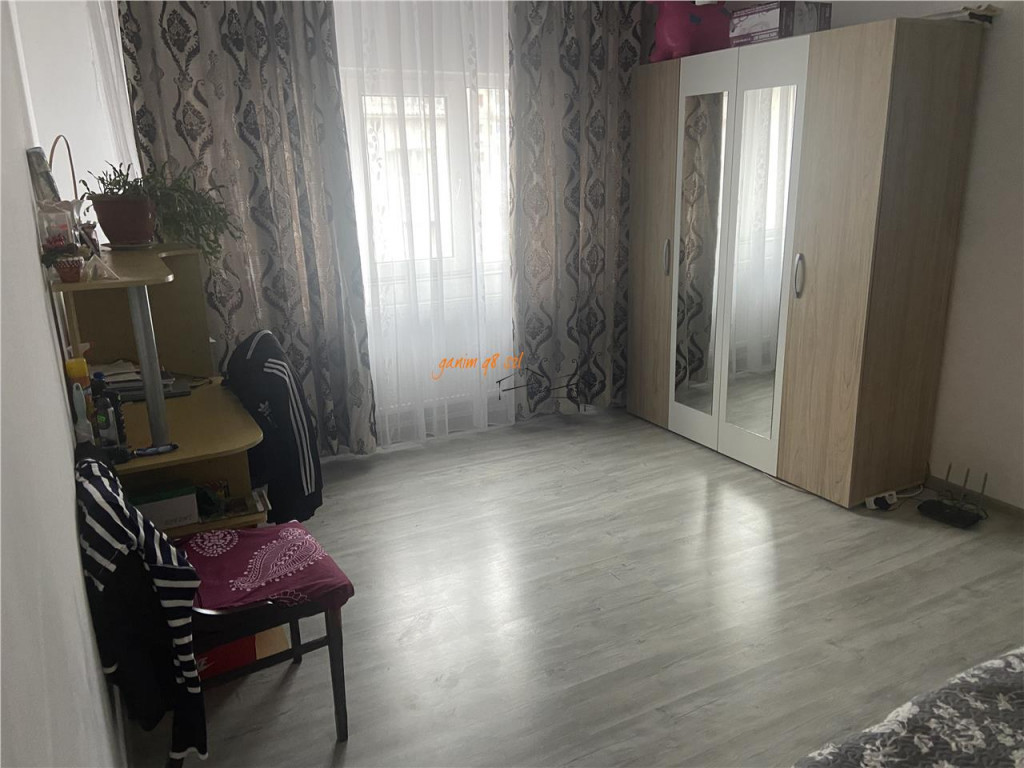 Apartament 2 camere , zona ultracentrala Piata Moldovei , 55