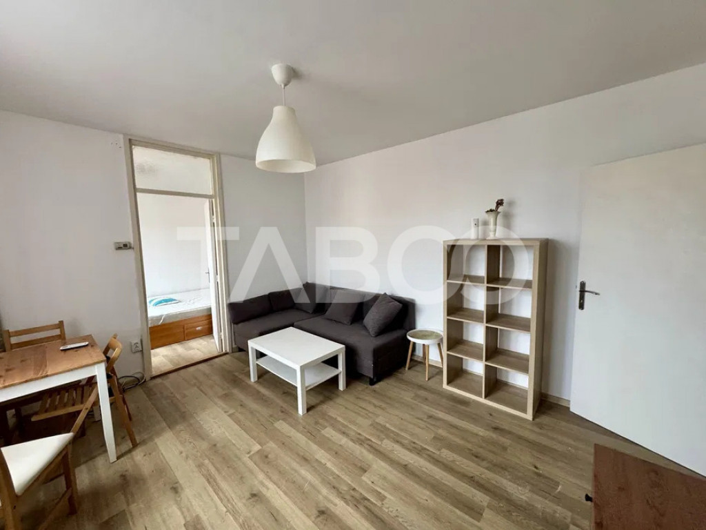 Apartament 2 camere de vanzare 40 mpu plus balcon Mihai Vite