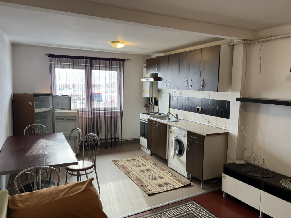 Mansarda 2 camere str siretului