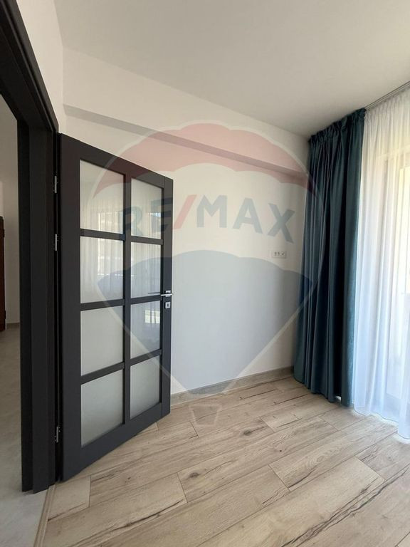 Apartament cu 3 camere de vânzare - bloc nou BURDUJENI