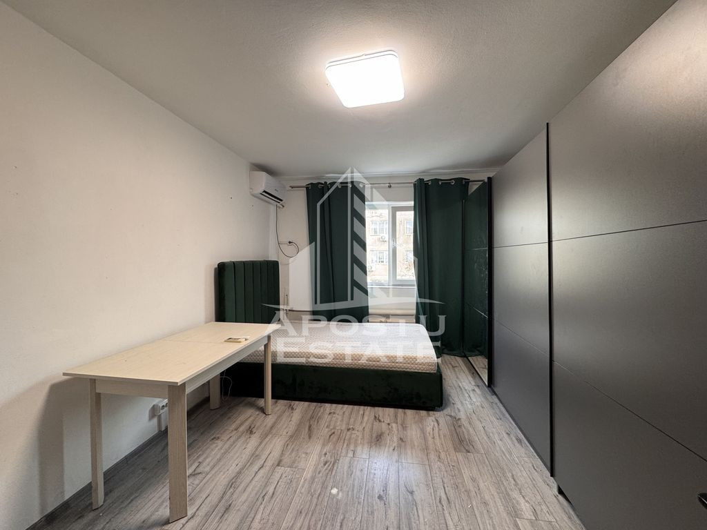 Garsonieră | Etaj 3 | La cheie | Zona Blascovici