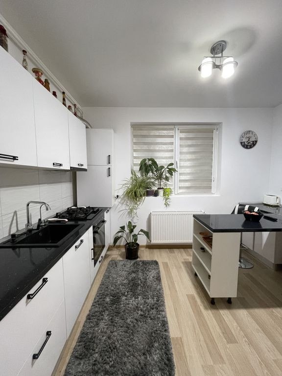 Super Oferta! Garsoniera Spatoasa – Sector 4 – Drumul...