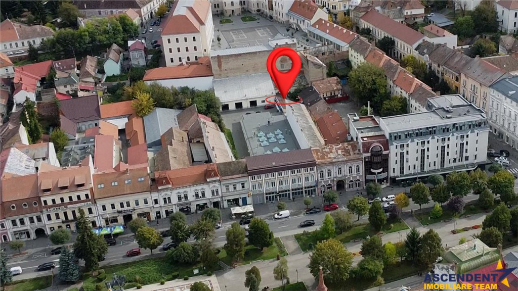 FILM Tur 3D!Casa cu 4 camere si curte, Central, Targu Mures.