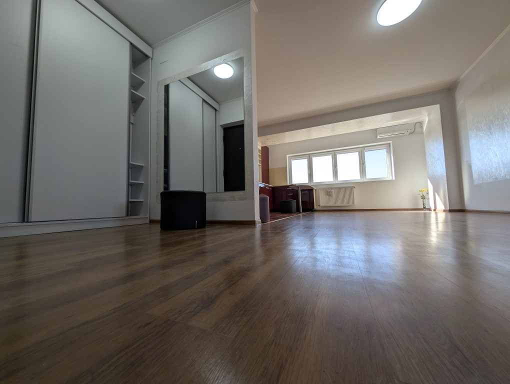 Apartament 3 camere Complex Citylights Pipera Popasului