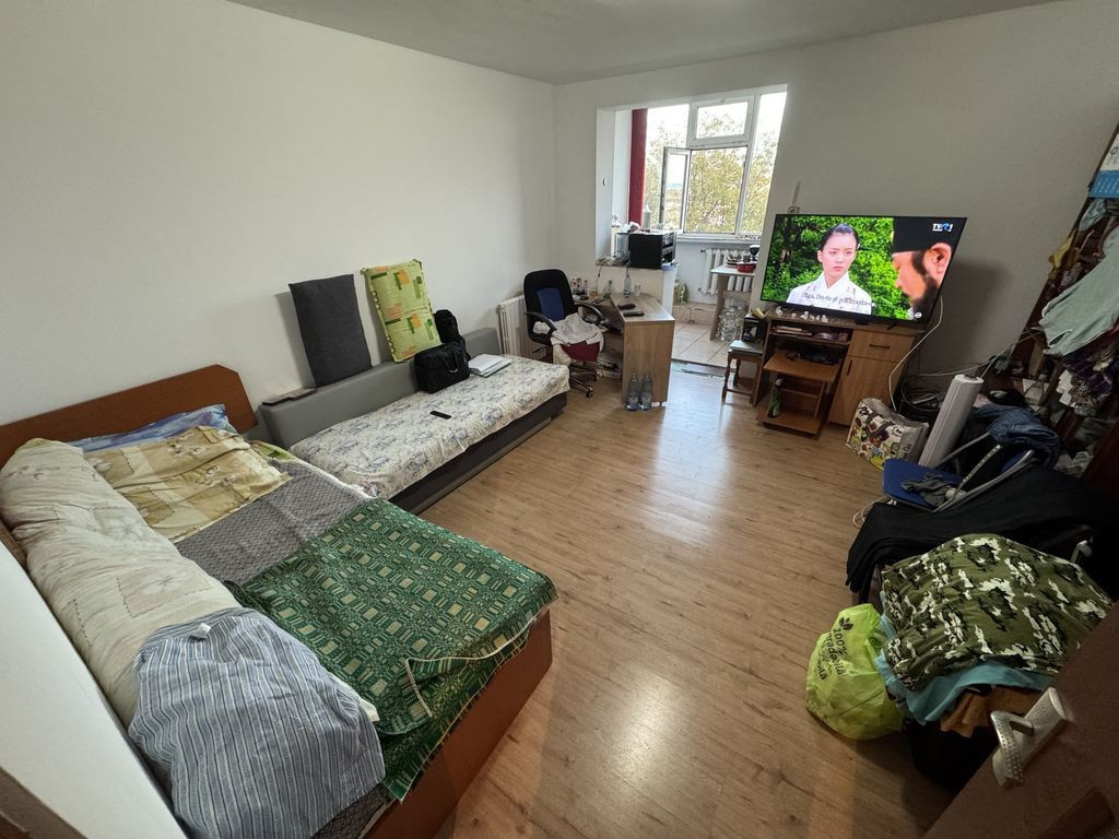 Garsoniera / Studio zona Far