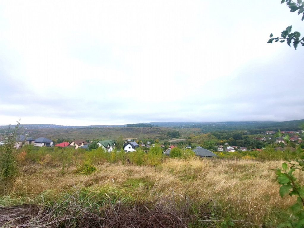 Teren de vanzare Barnova, cu priveliste Vanzare imediata