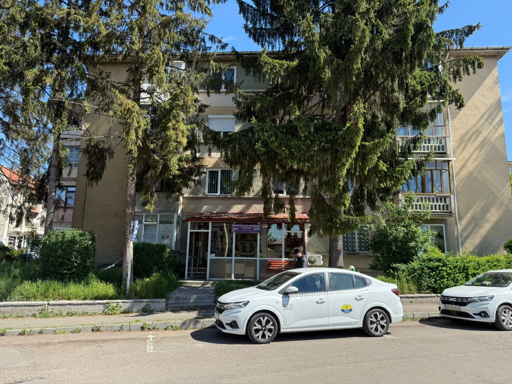 Apartament 2 camere, central!!!