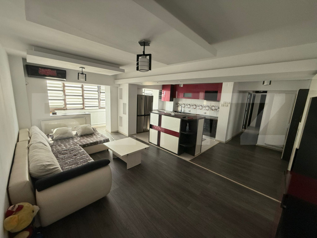 Apartament cu 3 camere, 100 mp, zona McDonald's