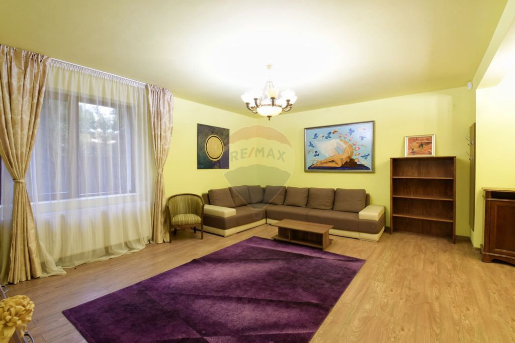 Casa cu 5 camere de inchiriat, zona Becas