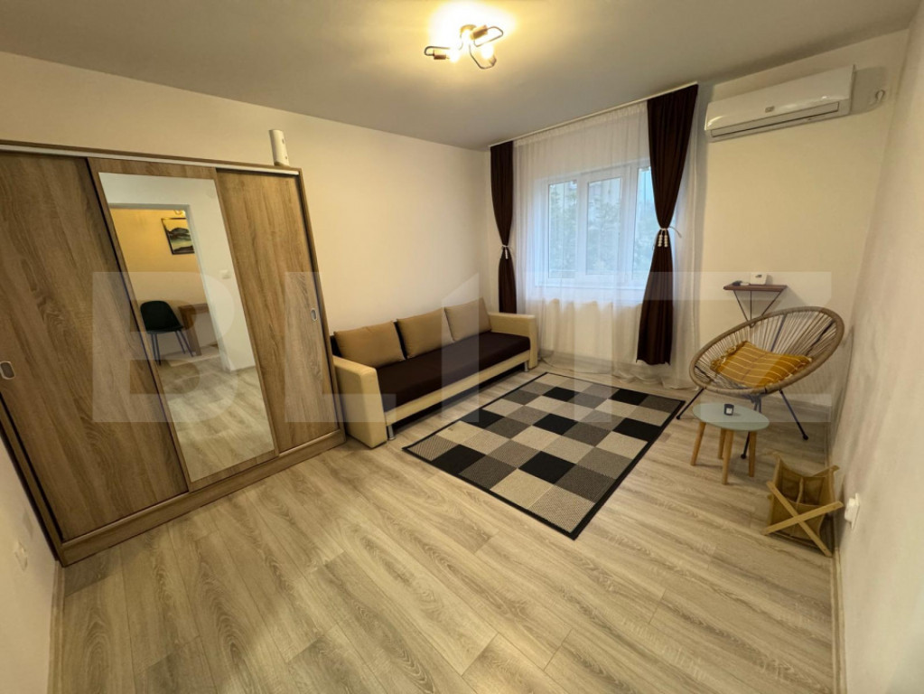 Garsonieră confortabilă, complet utilată, într-o zonă l