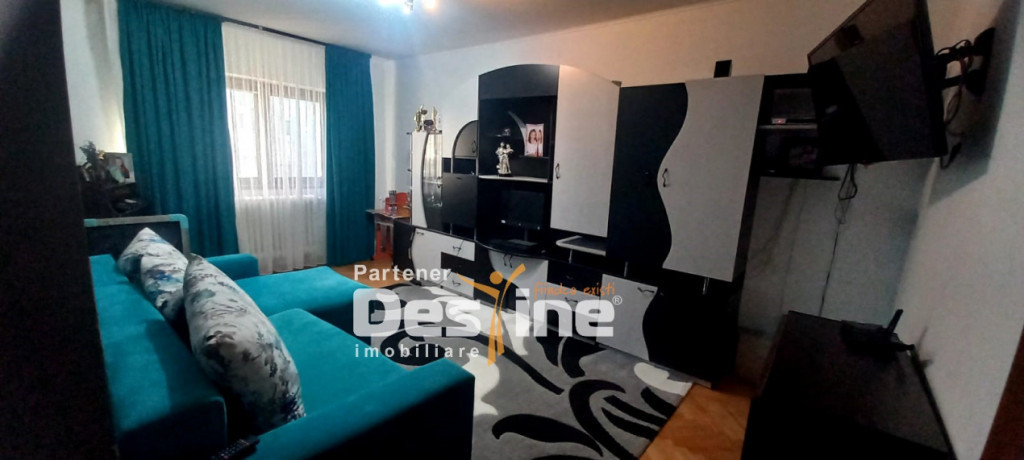 ALEXANDRU CEL BUN, Apartament 3 camere, decomandat, 58 MP