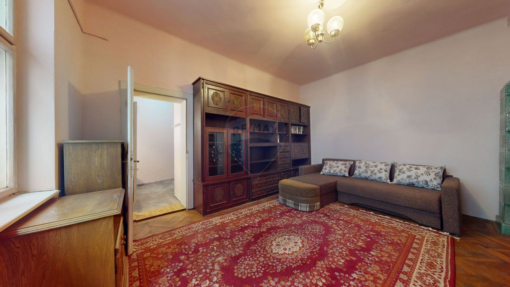 REZERVATA | Garsoniera de VANZARE | Centrul Civic| 39 MP ...