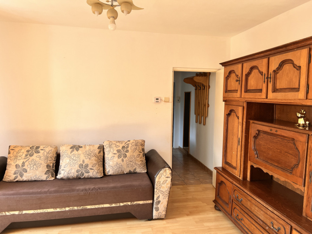 Ap 2 cam cf 3 miraslau cedonia et 1 insorit