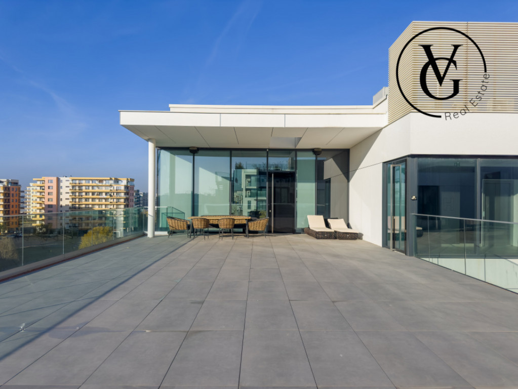 Penthouse | Duplex | One Mamaia | 300mp | Jacuzii