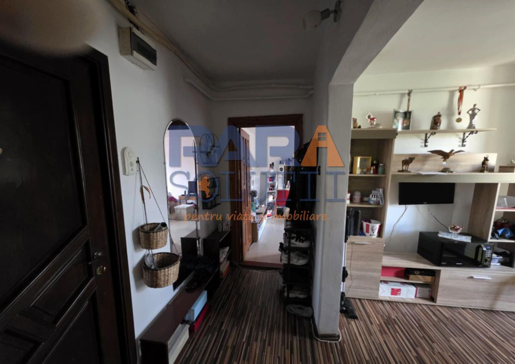 Apartament 2 camere, etaj 3,Posta Mica