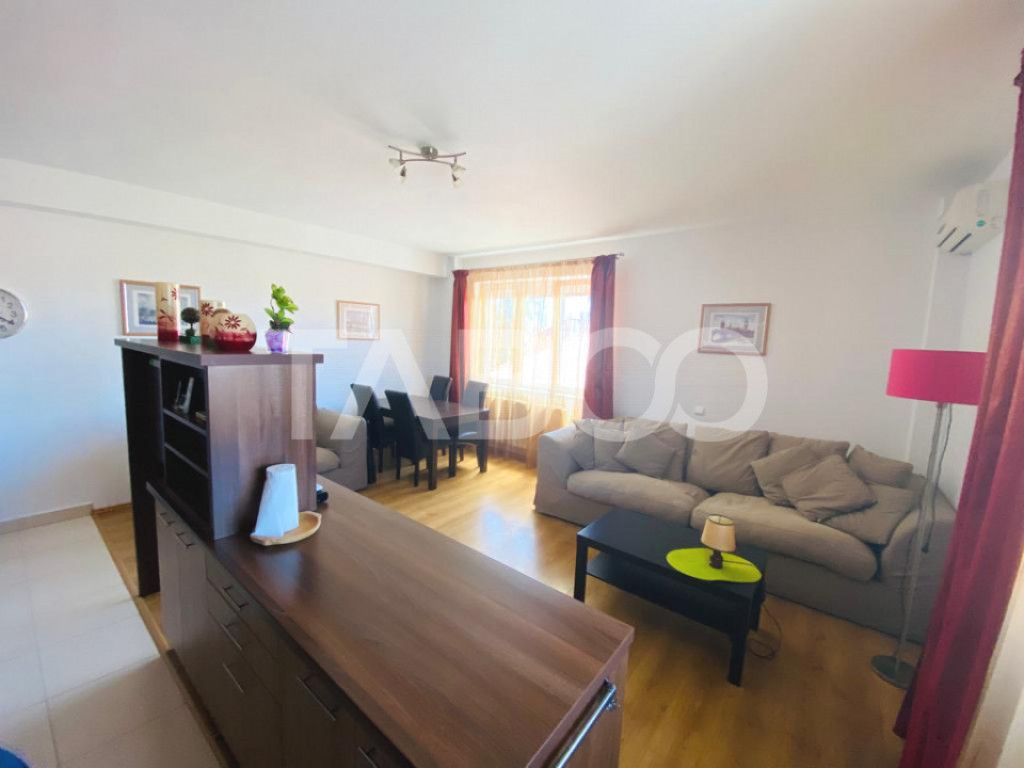 Apartament de 3 camere 75 mp cu garaj si boxa Parcul Sub Ari