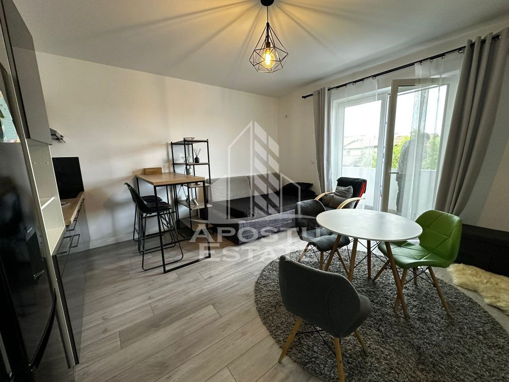 Apartament 1 camera, centrala proprie, loc de parcare, Gi...