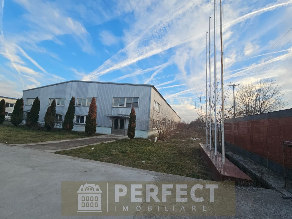 Hale industriale 2 x 1920mp DN1 de inchiriat la 3.9 euro/mp neg.