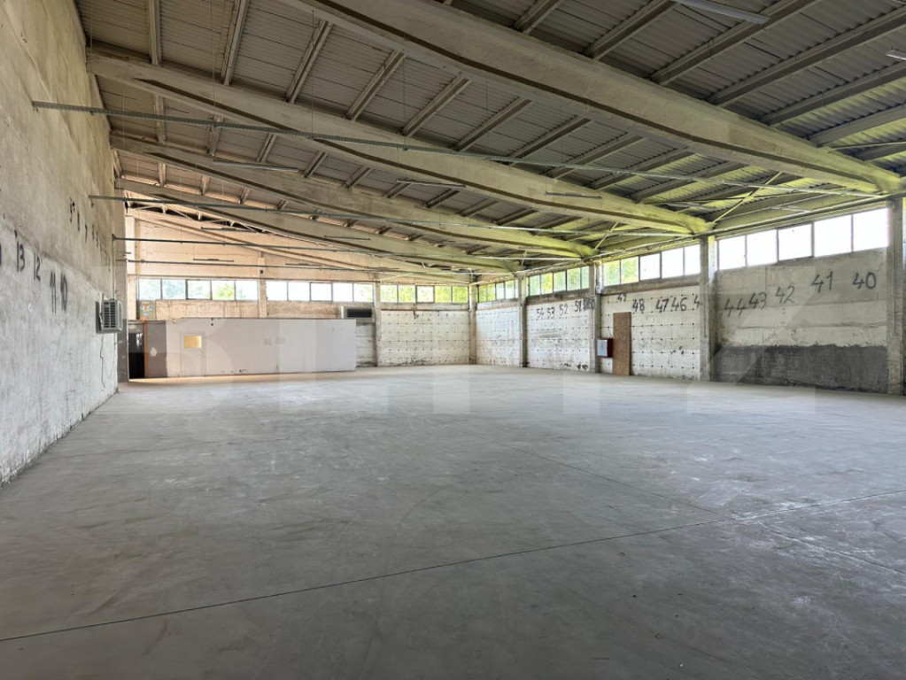 Hală industrială 800 mp de inchiriat | BRASOV | COMISIO...