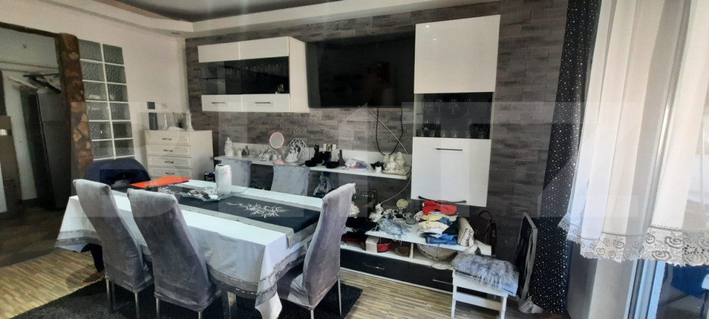 Apartament de vanzare, 3 camere,suprafata utila 66,75 mp, zo