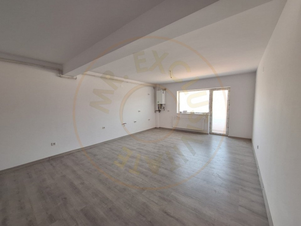 APARTAMENT CU GRĂDINĂ & LOC DE PARCARE, 54 mp.