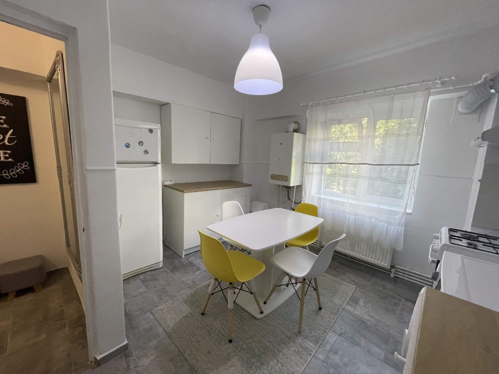 Garsoniera, conf.I sporit, 42 mp, etaj 1, renovata, CAM5 -ultracentral