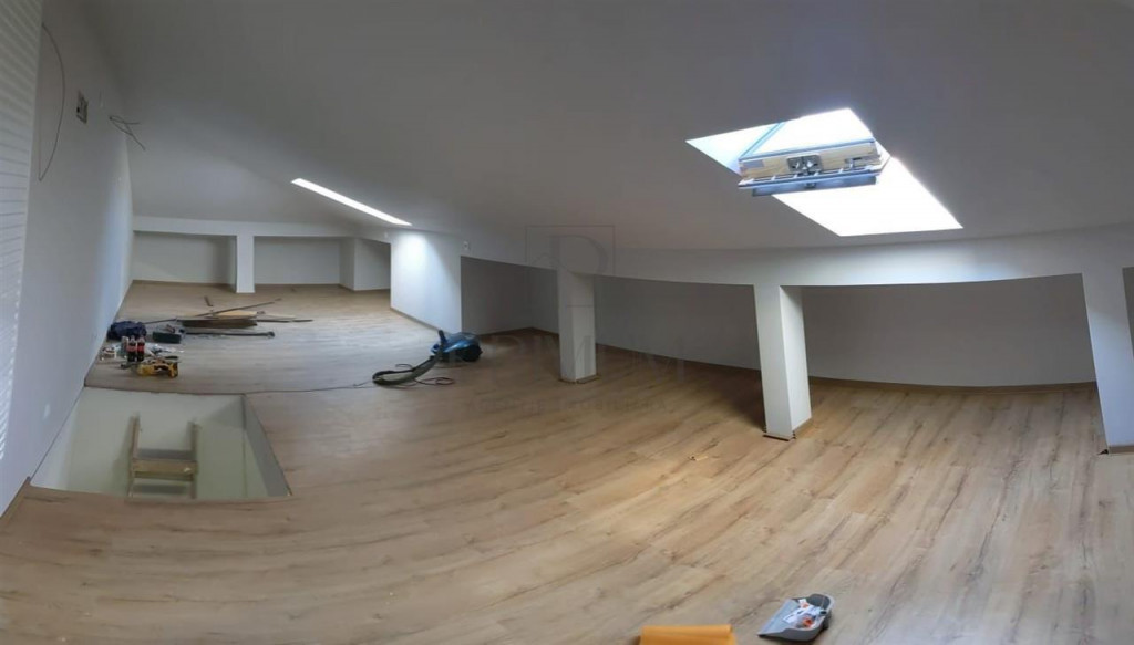 Mosni#539;a Nou#259; - 1/2 Duplex P M - Panouri fotovoltaic