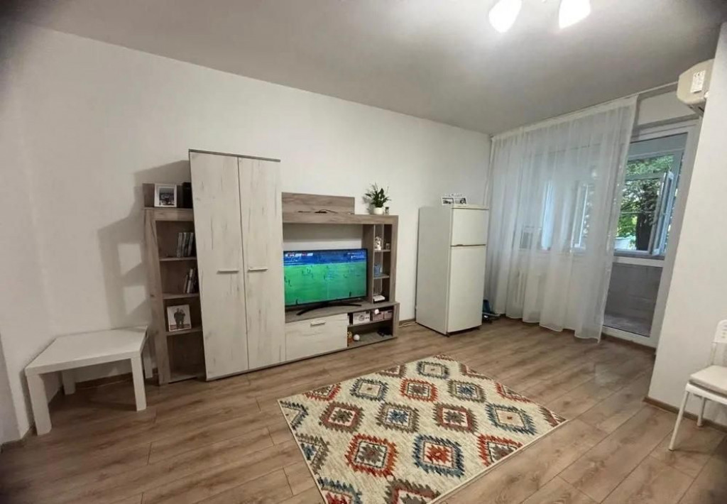 Garsoniera Aparatorii Patriei/Turnu Magurele