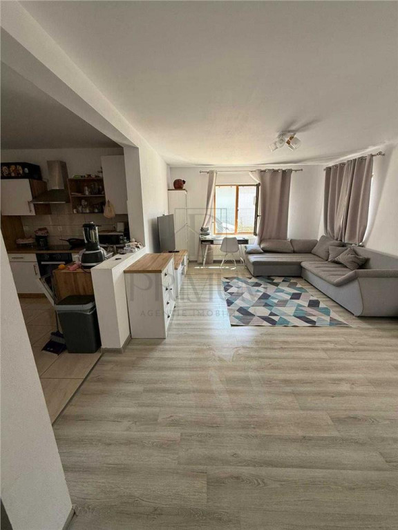 Sanmihaiul Roman- toate utilitatile- mobilata si utilata com